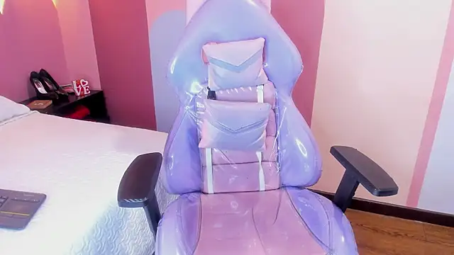 ValeryBoobs1 online show from March 21, 1:05 pm