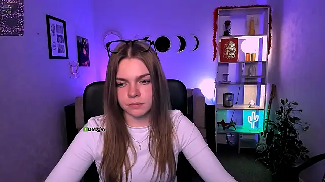 veronica bubble online show from April 15, 9:26 pm