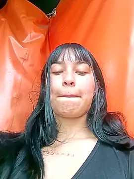 Sol Sunny online show from December 22, 7:39 pm