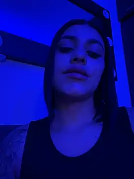 AlannaEvons online show from January 11, 1:21 am