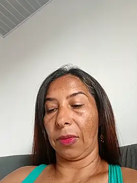 maleja23 online show from September 18, 1:42 pm