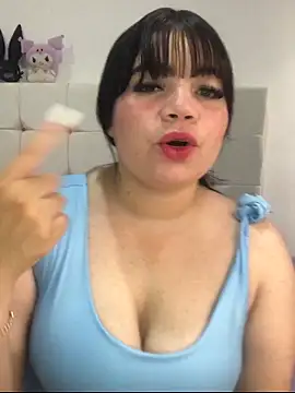 Kuromy x online show from April 15, 7:58 pm