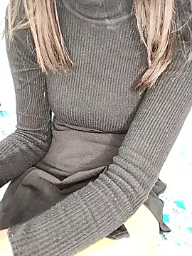 Vaani Sharma79 online show from December 5, 3:24 pm