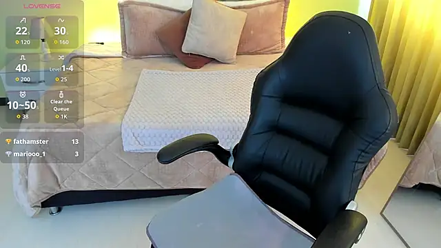 Camille Olsen  online show from September 13, 12:24 pm