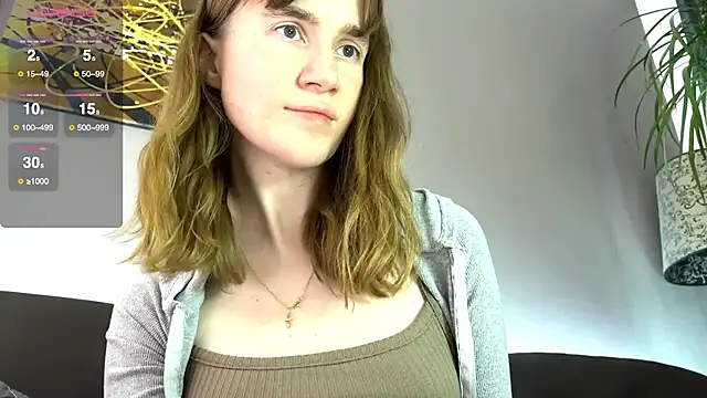 velina   online show from October 28, 6:35 pm