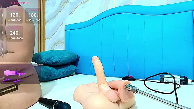 anapau cooper online show from October 3, 7:30 pm