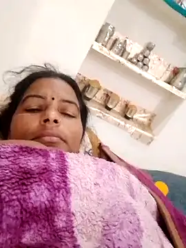 Suhani hot12 online show from November 17, 1:28 am