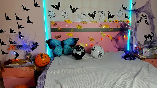 MeryMidnight online show from October 16, 7:11 am