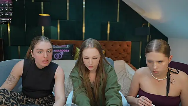 Ella 054 online show from September 24, 2:38 pm