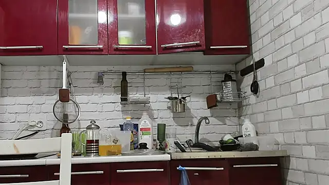 WonderConnie1 online show from October 18, 6:10 pm