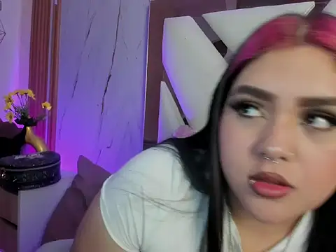 im bunny   online show from February 9, 2:41 pm