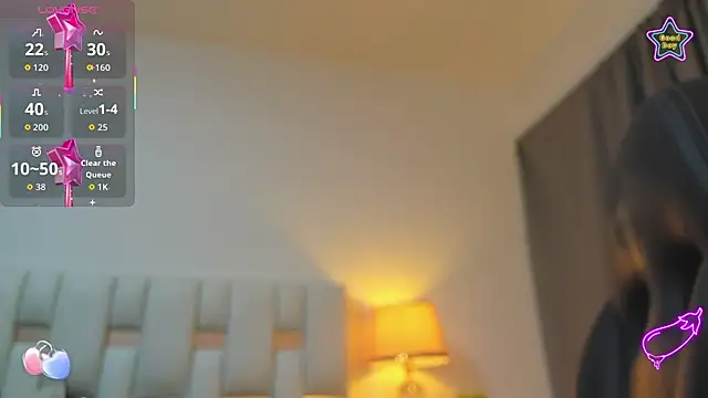 iamCharlotte19 online show from July 2, 7:53 pm