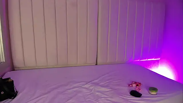 alicefox 18 online show from September 10, 3:39 am