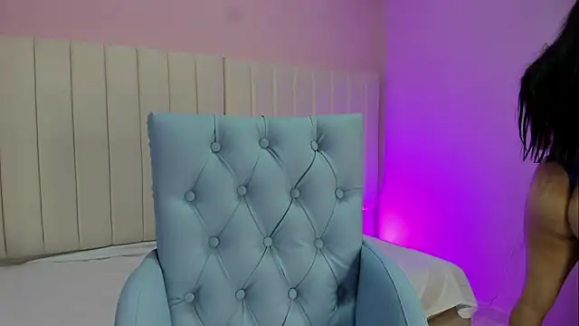 alicefox 18 online show from September 12, 2:45 am