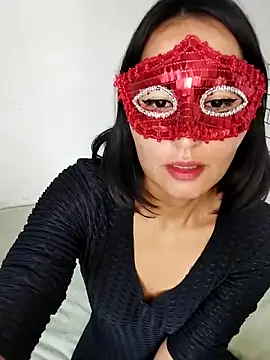 Luu-Lii777 online show from November 17, 5:52 am