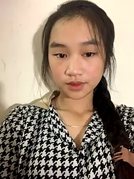 -Lie-06 online show from September 19, 5:39 am