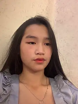 -Lie-06 online show from October 4, 2:32 pm