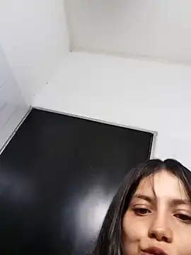 AriannaSoul online show from July 7, 8:33 pm
