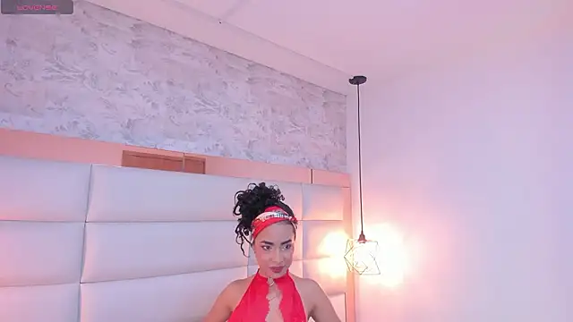 Lucia jane online show from March 2, 1:05 am