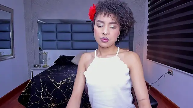 Lucia jane online show from November 28, 7:50 pm