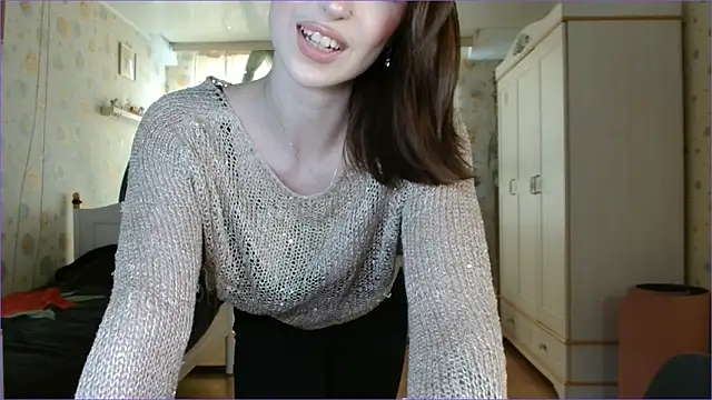 RuxaShade online show from February 13, 12:29 pm