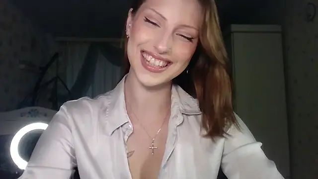 RuxaShade online show from November 18, 12:06 pm