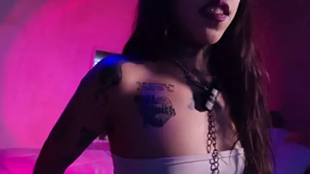 Jess tattoo11 online show from December 17, 6:45 pm