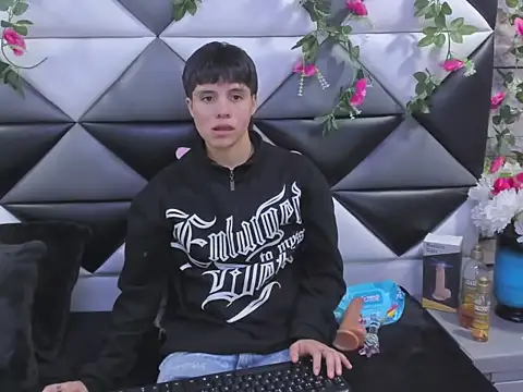 Bruno Cruzz online show from October 25, 2:41 am