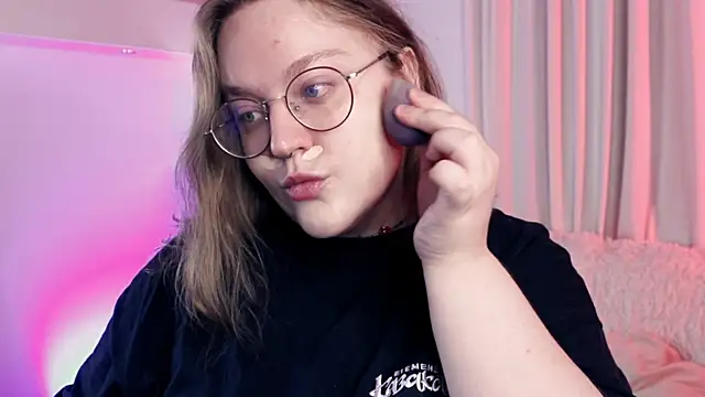 Alissa S online show from September 9, 5:02 pm