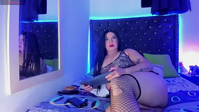 Karenn rosee online show from April 6, 12:32 am