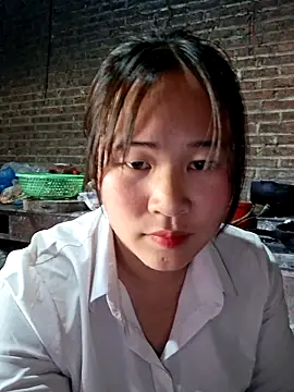 ALIENHR38 online show from March 30, 4:23 am