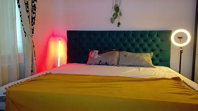 LexieRosse online show from October 4, 8:42 am