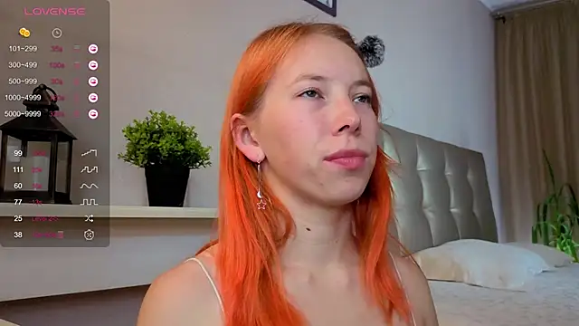 JuliannaWenger online show from September 16, 6:05 pm