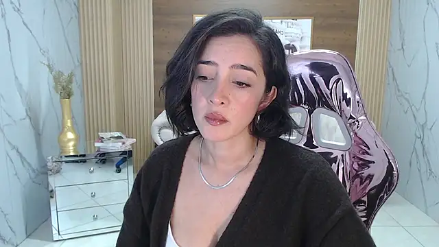 sara lopez s online show from December 3, 1:24 pm