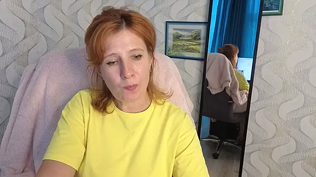 Elannaria online show from September 9, 3:34 pm