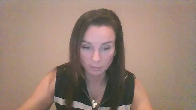 Justnani001 online show from March 1, 10:42 pm