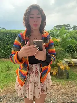 roxyrougee online show from April 20, 11:02 am