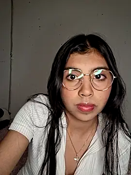 DianeSuns  online show from September 18, 2:10 am