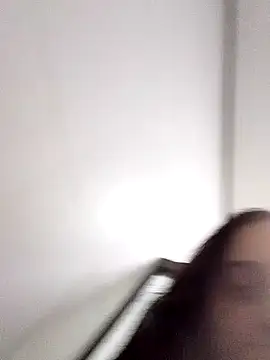 Louise Mattos online show from November 21, 7:16 pm