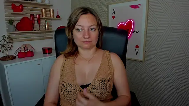 angelaSamt online show from June 29, 5:36 am