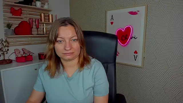angelaSamt online show from July 7, 7:23 am