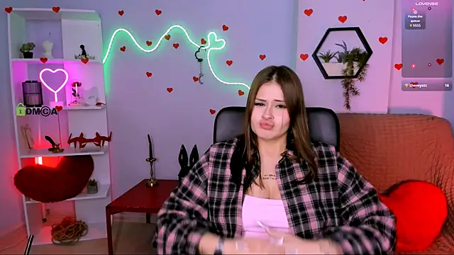 kitniss dreamy online show from April 8, 10:01 pm