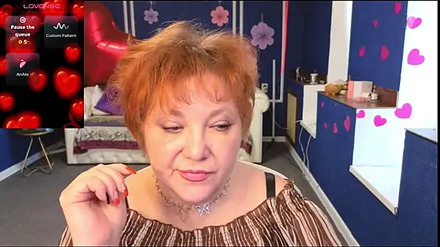 Kira Kenett online show from March 18, 12:54 pm