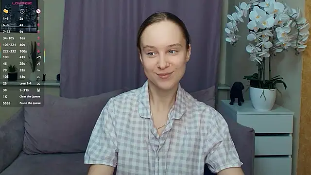 SoonMoor online show from March 22, 6:36 pm