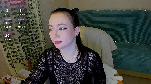 Micky Wood online show from April 23, 6:21 pm