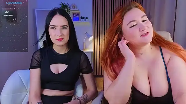 laura palmerr online show from October 20, 2:47 am