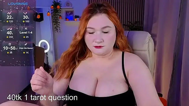 laura palmerr online show from November 8, 2:38 am