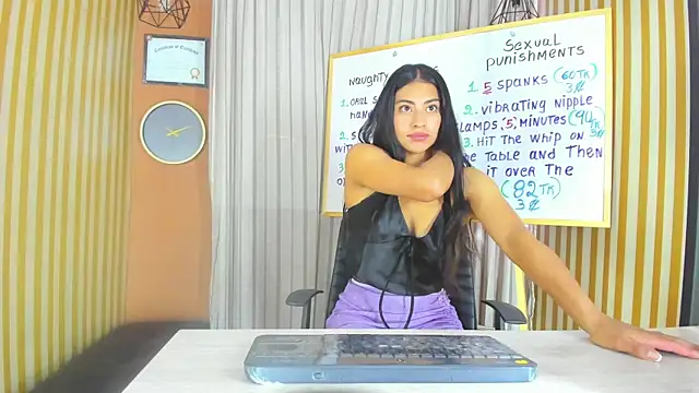 Emily Mitchell online show from October 15, 7:16 pm