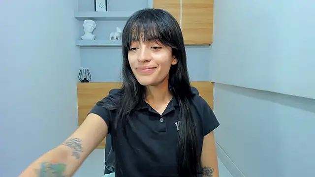 LunaBella55 online show from October 13, 11:57 am