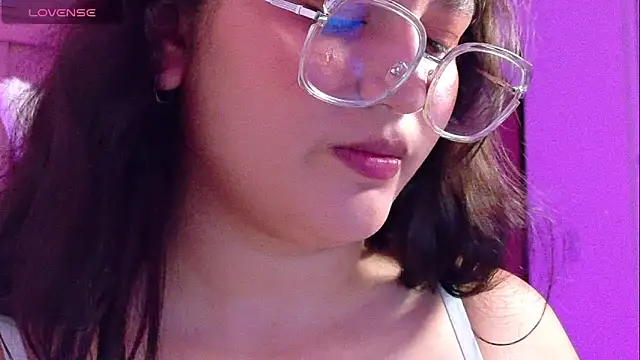 Angeldusttt online show from April 21, 1:42 am